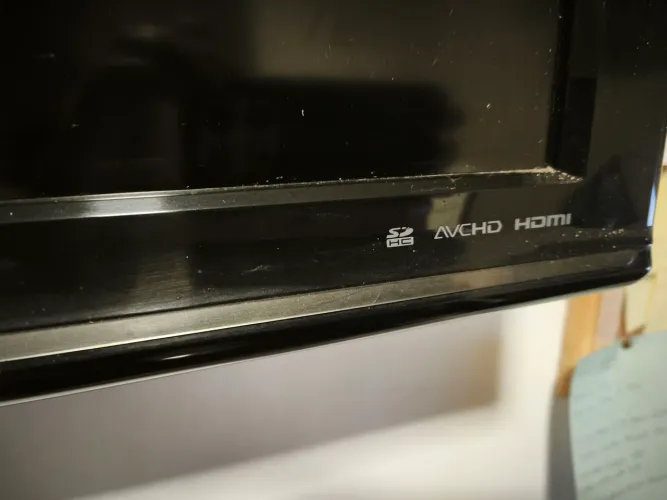 Tv Panasonic 40 polegadas não é SMART