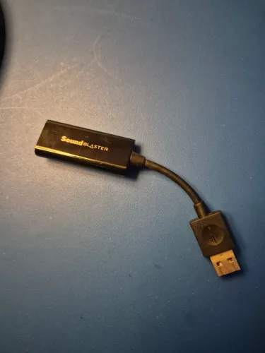 Soundblaster Play! 3 + cabo extensor de fone
