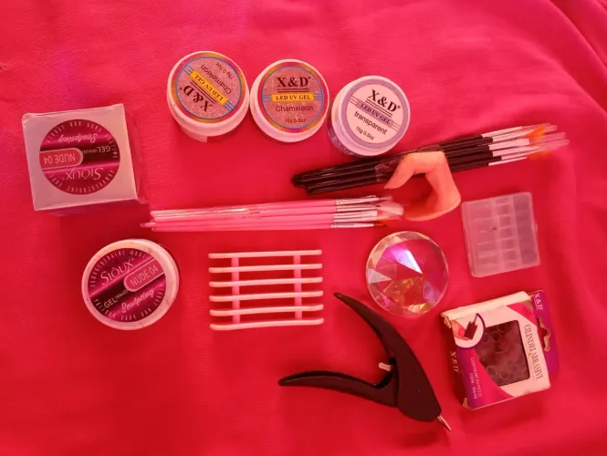 Vende-se kit alongamento de unhas 