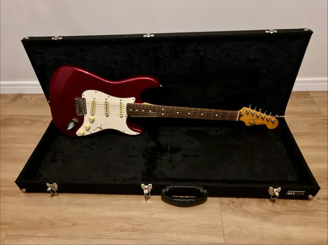 Guitarra Fender stratocaster Mexico /ñ Gibson epiphone prs Squier ibanez Jackson esp
