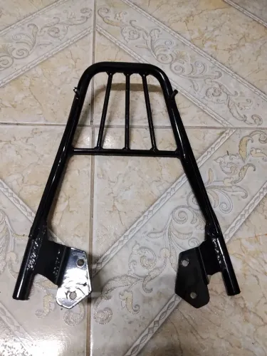 Suporte baú Yamaha neo