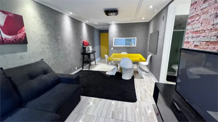 Apartamento com 3 quartos á venda em Jardim Marajoara, São Paulo - SP