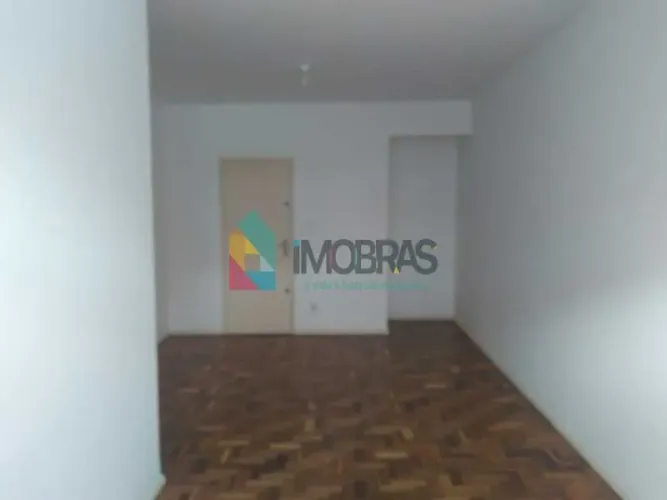 03 QUARTOS REFORMADO COM VAGA