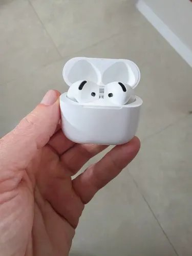 Apple Airpods 4