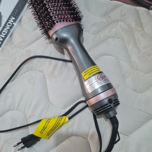 Escova secadora