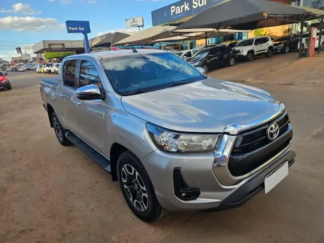 Toyota Hilux CD SRV 4X4 2.8 TDI Diesel Aut. 2022