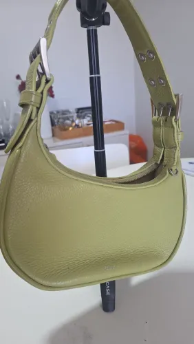 Bolsa hobo AREZZO VERDE