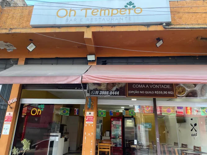 Restaurante totalmente equipado a venda. Porteira fechada.