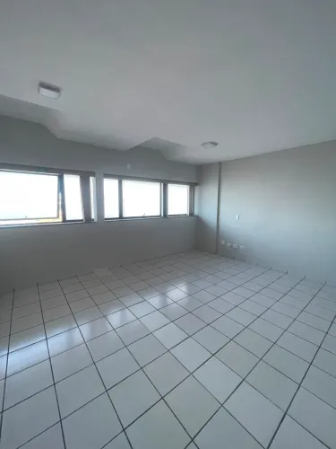 SANTA CLARA ALUGA SALA COMERCIAL 
