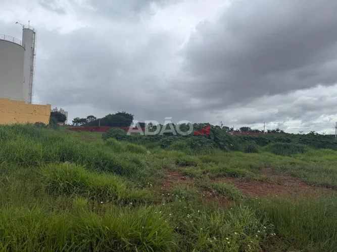 Ágio Lote comercial Jardins. Marselha Área / Terreno à Venda, 646.00 por R$ 850000.00 no s