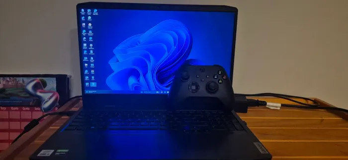 Notebook Lenovo Gaming 3i Tunado + Controle Xbox 