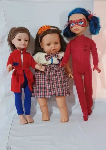 Lote com três bonecas personagens detetive DPA, Lady burg e carinha de anjo
