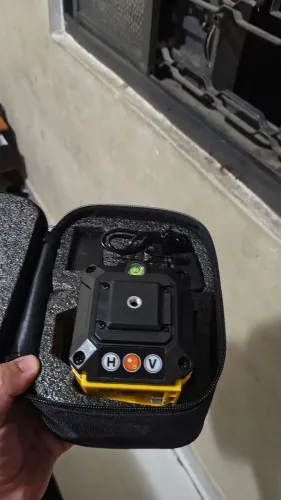 Medidor laser 4D