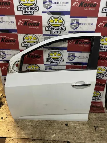 Maçaneta Externa Dianteira Esquerda Chevrolet Sonic Dianteira