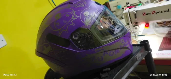 Capacete kuromi tam 60