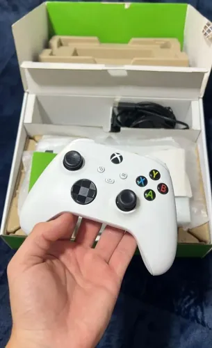 Xbox Series S - Semi Novo