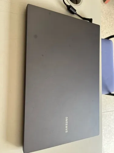 Samsung Book Intel core i3 + Teclado e Mouse Intelbras