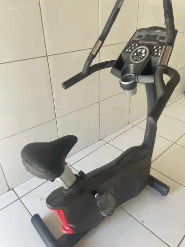 Vendo bike rebook profissional