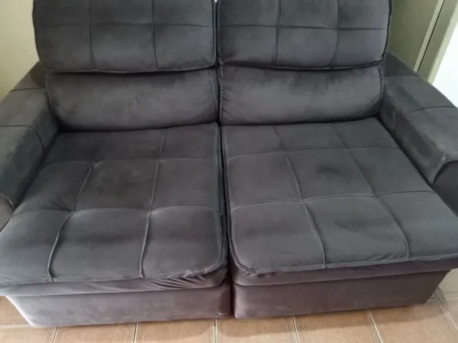 Sofá retrátil nacor marrom ? super confortável .