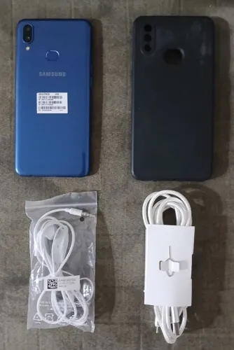 Samsung Galaxy A10s DUAL CHIP 2GB de RAM e 32GB de mem. intern. com expansão Micro 512GB.