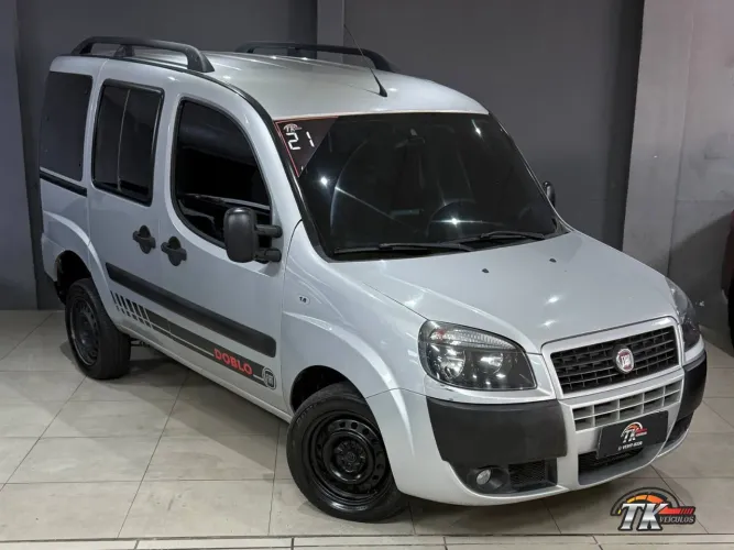 Fiat Doblo Essence 1.8 Flex 16V 5P 2021