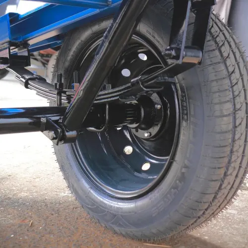 Carretinha reboque fazendinha pronta entrega