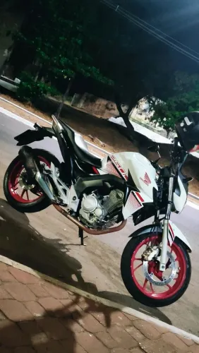 CB Twister 250F modelo 2022