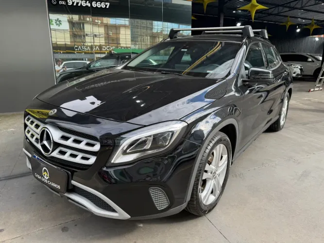 Mercedes-Benz GLA-200 GLA 200 Night 1.6. TB 16V Flex Aut. 2019