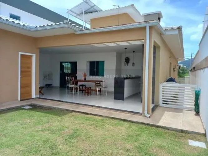 Open House vende Casa 183mº de área construída no Cond. alpha Ville - Marica, 03 quartos,