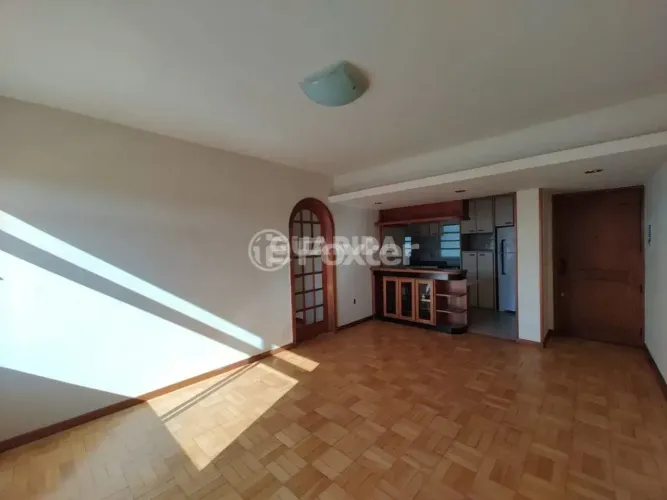 Imóvel para venda tem 93 metros quadrados com 3 quartos em Santana - Porto Alegre - RS