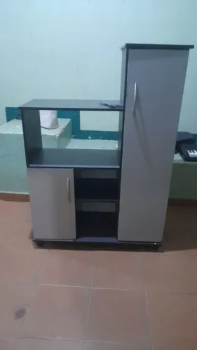 Vendo 3 peças, armário multiuso, sapateira e estante