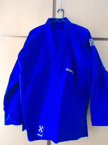 Kimono semi-novo jiu-jitsu tam A3