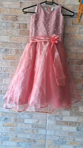 Vestido de Dama tamanho 6 anos semi novo