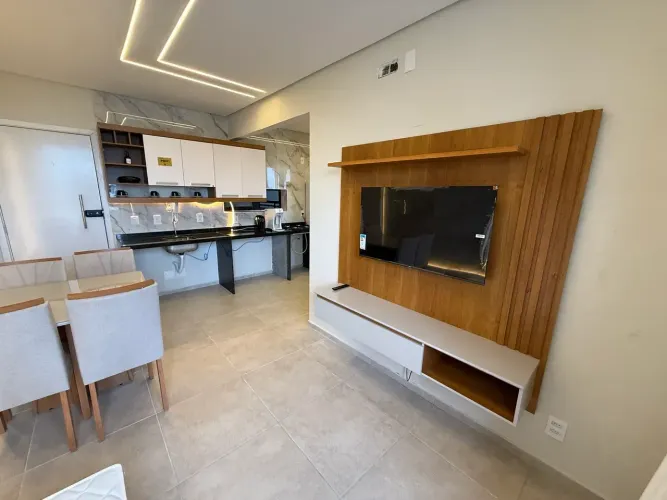 Aluga - se excelente apartamento todo mobiliado na boa vista