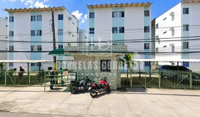 Apartamento em Peixinhos | 2 Quartos, 1 Garagem Coberta, Perto do Mix.