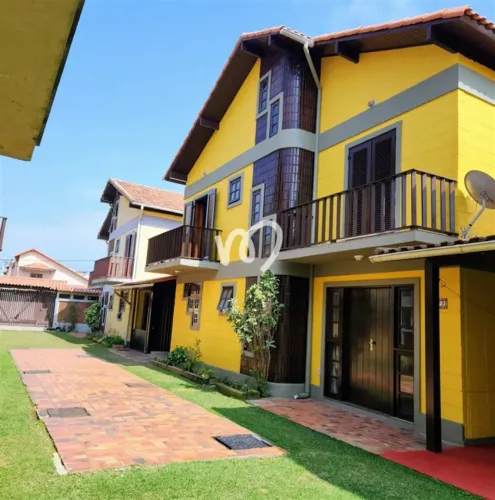 CASA NA PRAIA DO PERÓ - CABO FRIO