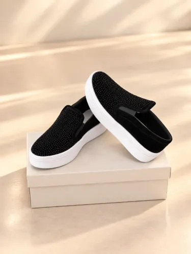 Tenis Slip On Preto Hotfix 34
