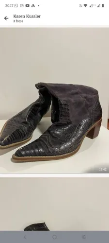 Vendo bota de couro, feminina, tamanho 37 marca Antoniele