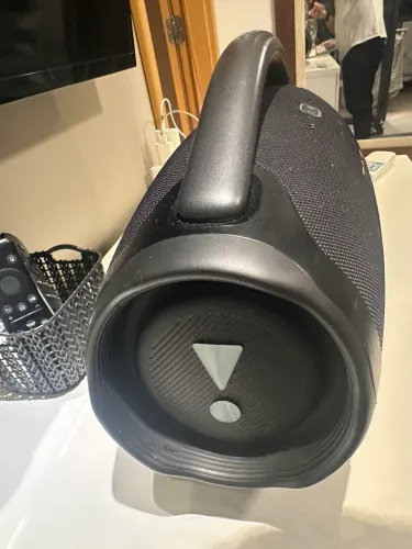 Vendo caixa Jbl Bombox 3