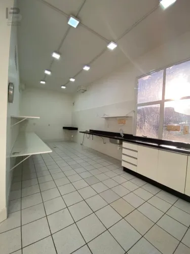 SALA COMERCIAL PEDRA BRANCA