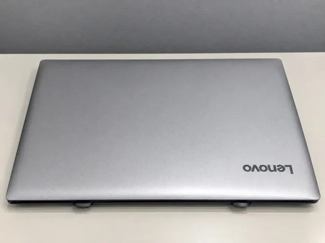 Lenovo notebook i3 com 8gb de ram
