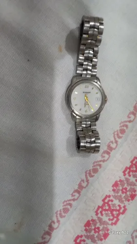 Relógio tissot antigo , funcionando perfeitamente.