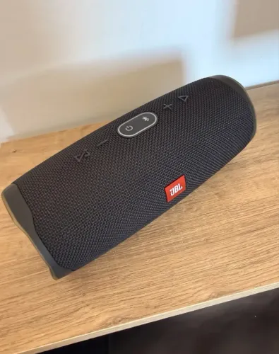 Caixa Som JBL Charge 4