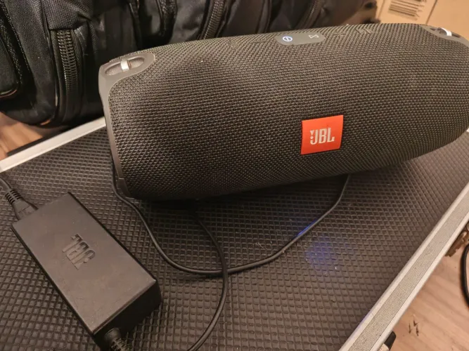 JBL Extreme 1