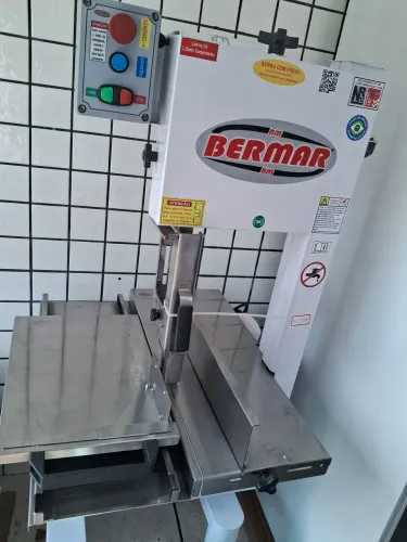 Serra bermar profissional