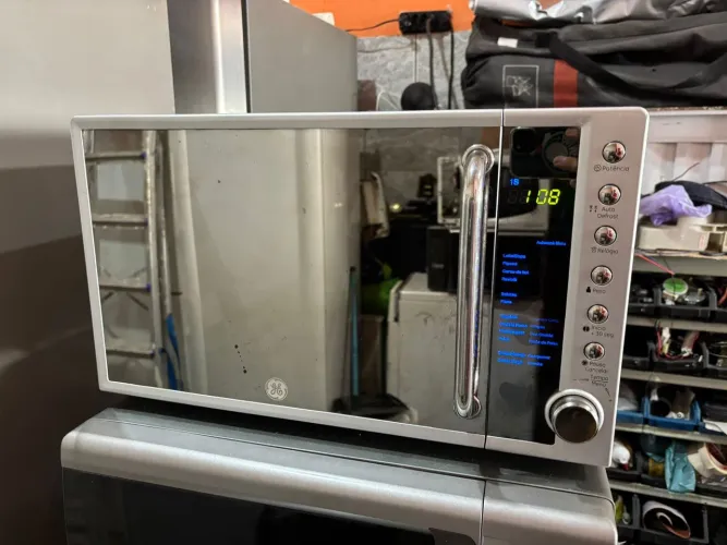 MICROONDAS GE INOX 20L