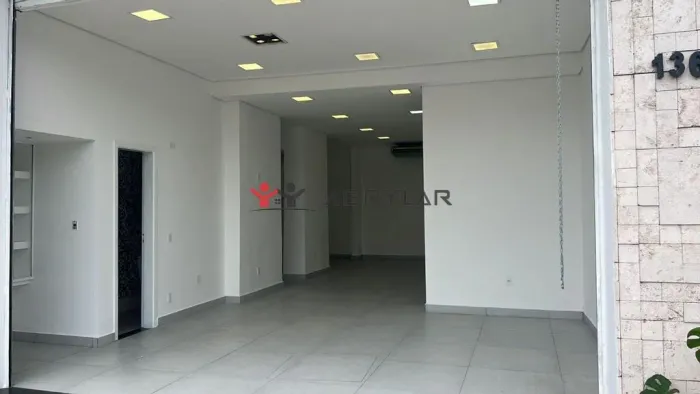 Salão para alugar em Jundiaí, Vila M Genoveva, com 296 m²