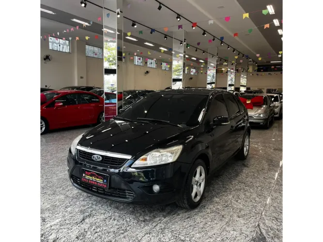 Ford Focus 2.0 16v/ 2.0 16V Flex 5P 2013