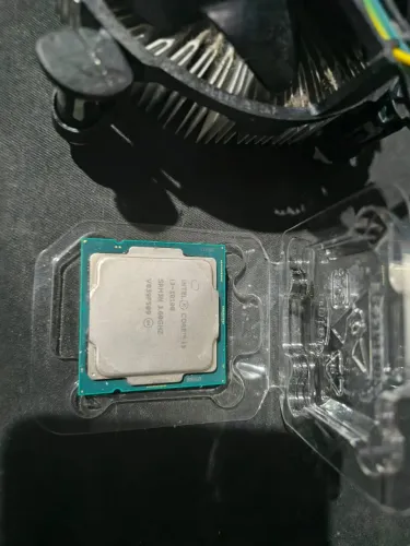 I3 10100 + Cooler Box Original