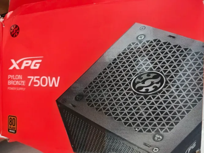 Fonte XPG Pylon, 750W, 80 Plus Bronze, PFC Ativo, Sem Cabo, Preto - PYLON750B-BKCBR